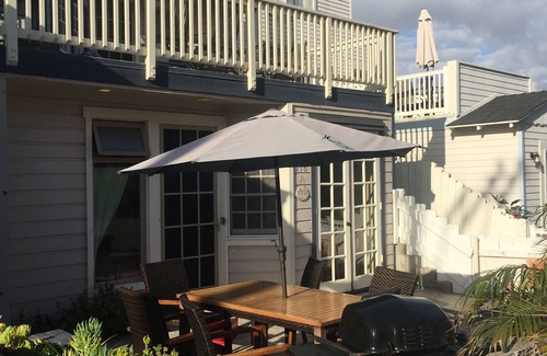 South Mission Beach House | 2BR-2BA, 100ft to ocean sand, patio & garage. Monthly rentals; available March.