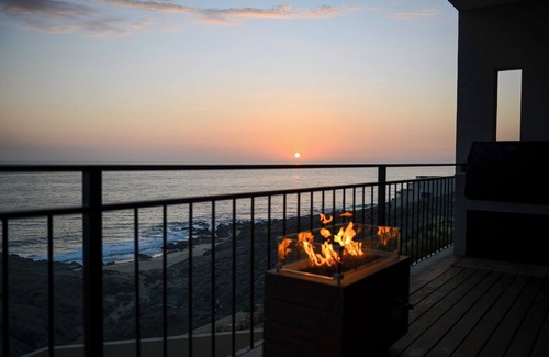 Cerritos Condo | 2BR/2BA Oceanfront Lux Surf Condo in Los Cerritos w/Pool, Gym, Hot Tub, Sauna