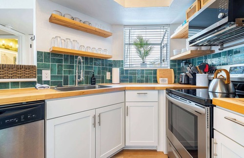 Ocean Side Village Apartment | 2BR Beach Getaway - Pool, Gym, Near Space Coast