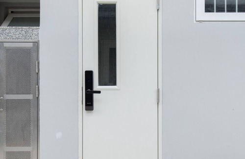 Chakkrawat House | 2BR Budget Home Yaowarat 5min MRT Nivas Wanit ECO