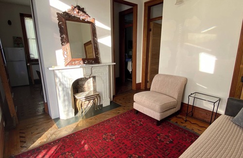 Faubourg Marigny Apartment | 2BR comfort Marigny Triangle, Balcony!