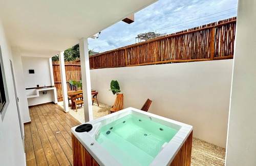 Tulum Condo | 2BR Condo Near Beach: Private Jacuzzi & 2 Bikes