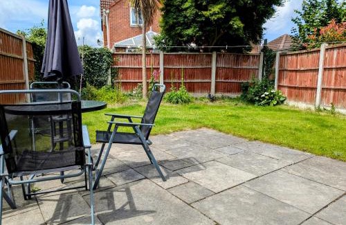 Rossington House | 2BR-Dean Hse-Fully Equipped-Dog Friendly-Parking-WiFi