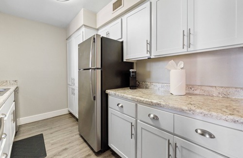 Mesa Apartment | 2BR - Gym - Pool - Great For Mid/Long Stays