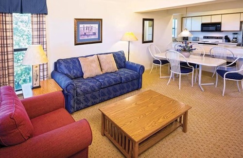 Fairfield Bay Condo | 2br Lockoff Condo Family Fun Sports, Pools, Lake & Golf