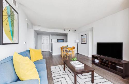 Ballston Apartment | 2BR Luxury City Suite With Gym & Pool