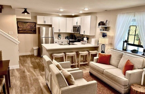 Leadville Apartment | 2BR Mountain Retreat - Near Mineral Trail, Balcony