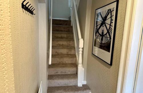 Ormeau House | 2br Ormeau Central