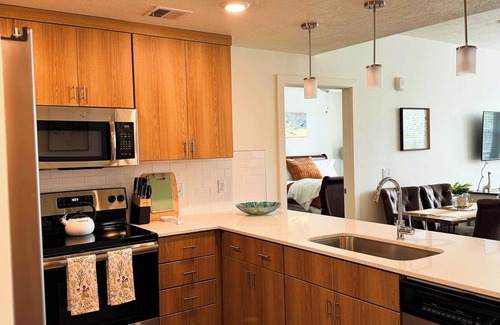 Downtown Salt Lake City Apartment | 2br-SLC DT Relaxing Apt King bed