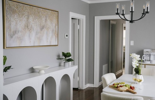 Cragin Apartment | 2BR Sleeps 7 Coffee Station Backyard w/Grill