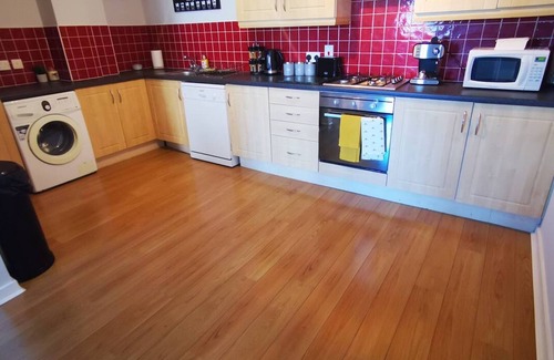 Cathedral Quarter Apartment | 2BR Spacious City Centre Apartment