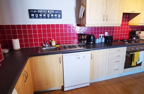 Cathedral Quarter Apartment | 2BR Spacious City Centre Apartment