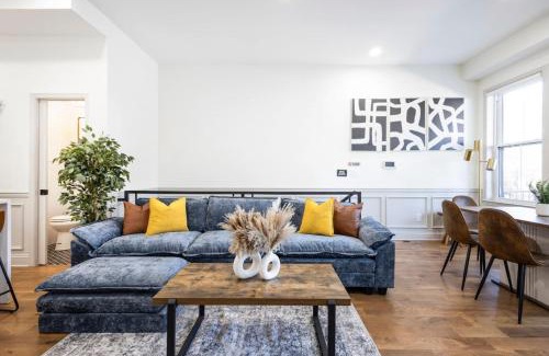 North Philadelphia West Apartment | 2BR w Balcony - Fairmount Park - 10 mins to DT