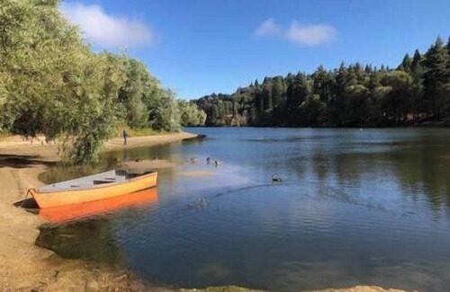 Crestline Apartment | 2nd Floor - 2B Near San Moritz Lodge on the lake