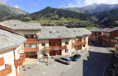 Aussois Apartment | 2nd floor, balcony, tv, ski locker, 55m², Aussois