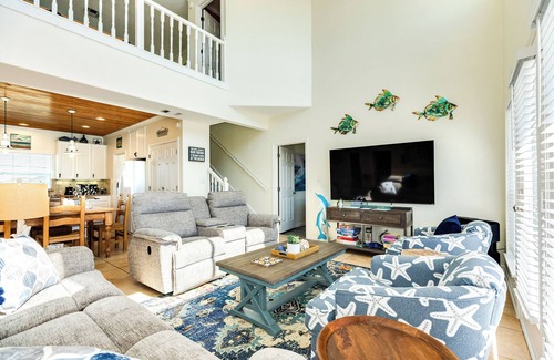 Indian Beach House | 2nd Row Gulf Views, 3 Decks, Beach Equipment/Toys, Steps from the Beach!