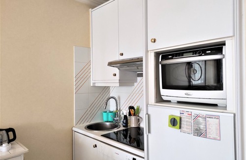 Mandelieu-la-Napoule Beach Apartment | 2P27 2-room through-apartment