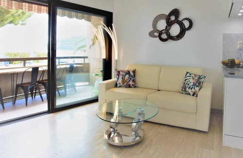 Mandelieu-la-Napoule Beach Apartment | 2P40 2-room apartment with sea and port view