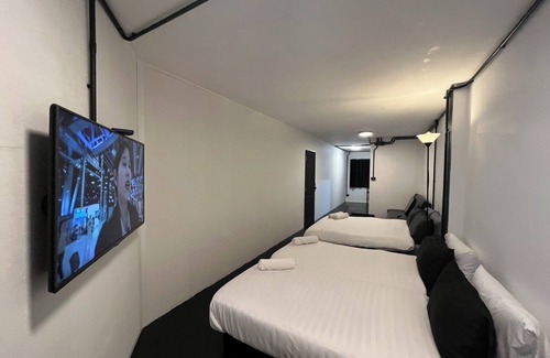 Don Muang Hotel | 2Sleep DMK Bangkok