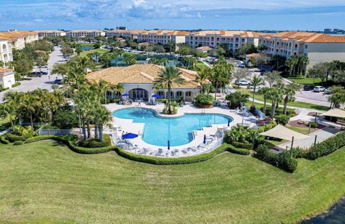 Fort Pierce Apartment | 3/2 OCEAN Front Luxury Condo 90 Day Minimum