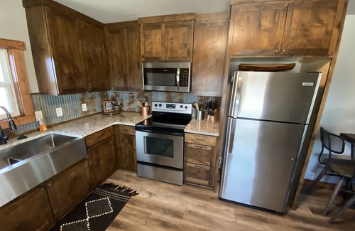 Compton Cabin | 3/4 Mile from Wilderness Rider Buffalo Ranch,near Buffalo River w/RV Elec Hookup