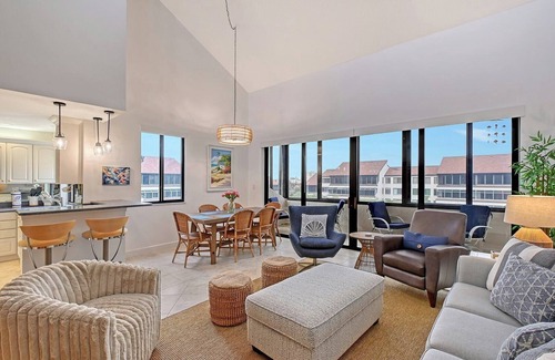 Siesta Key Condo | 3-403 in Sarasota, FL