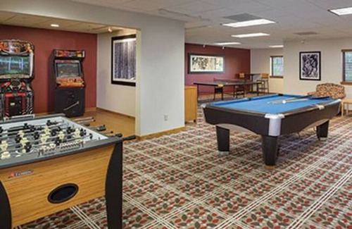 West Yellowstone Condo | 3 BD West Yellowstone Condominium - Sleeps 6 adults