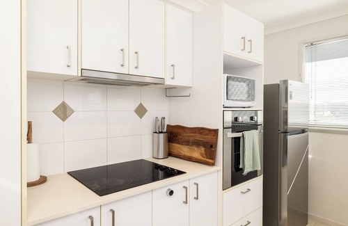 Rocklea Apartment | 3 Bdr Apt! Garage! Balcony! GST Credits! 119D3