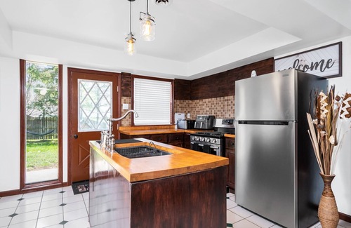 Harsens Island Cottage | 3 Bdrm Home with Private Beach, Pizza Oven & More!