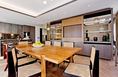 Soho Apartment | 3-bed Deluxe 413