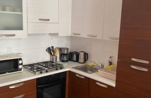 Andel Apartment | 3 Bed Flat - Sleeps 10 - Pets - Smoking on terrace