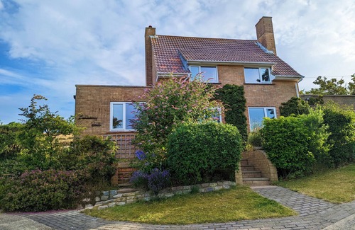 West Lulworth House | 3 Bed Holiday home close to idyllic Lulworth Cove