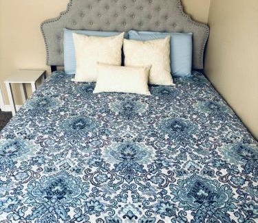 Stetson Hills House | 3-bed home on quiet cul-de-sac