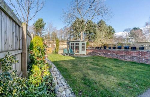 Rowlands Gill House | 3 Bed in Rowlands Gill 86802