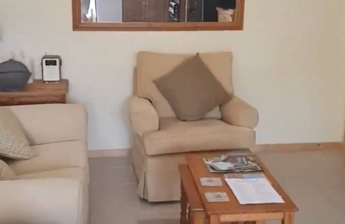 Chateau-Garnier Villa | 3 Bed Villa Sleeps 5 - Hot Tub, Pool, Parking