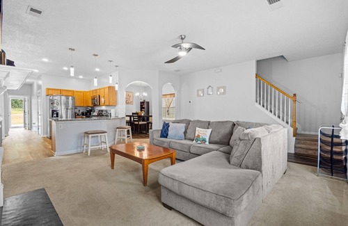 Southwestern House | 3-bedroom 2.5-bathroom house in Atlanta w/Office space and High-Speed Wifi.