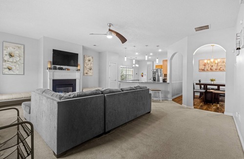 Southwestern House | 3-bedroom 2.5-bathroom house in Atlanta w/Office space and High-Speed Wifi.