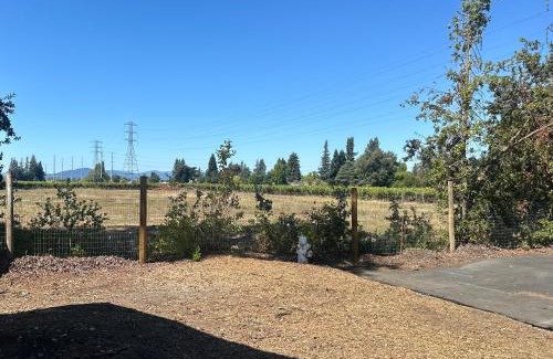 Larkfield-Wikiup House | 3 bedroom, 2 bath house in Santa Rosa