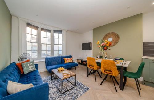 Montpelier Apartment | 3 Bedroom 2 Bath I Next to Brighton Beach I Slp 10