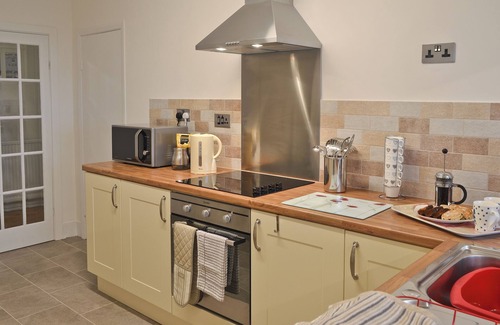 Cylch-Y-Garn Cottage | 3 bedroom accommodation in Cemlyn near Amlwch