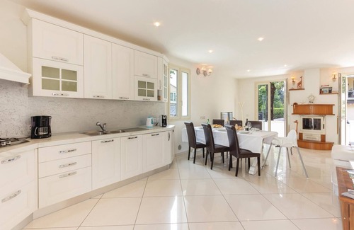 Torre del Lago Puccini House | 3 bedroom accommodation in Torre del Lago -LU-