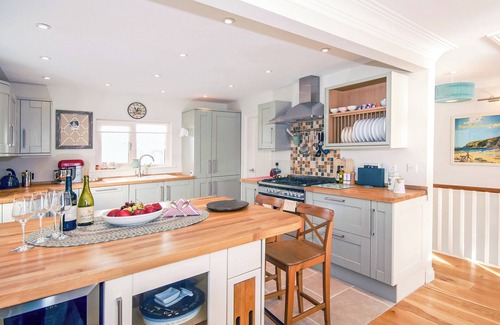 Llanstadwell Cottage | 3 bedroom accommodation in Llanstadwell