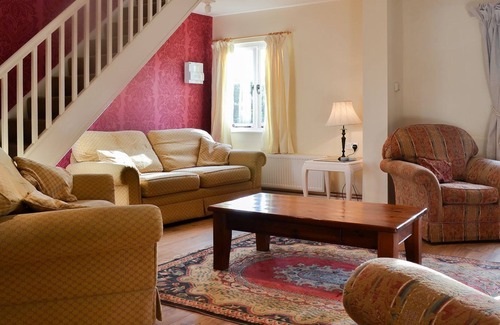 Leominster Cottage | 3 bedroom accommodation in Kingsland, near Leominster