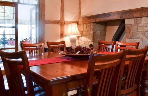 Leominster Cottage | 3 bedroom accommodation in Kingsland, near Leominster