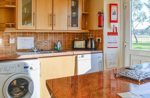 Glenisla Cottage | 3 bedroom accommodation in Invergowrie, near Dundee