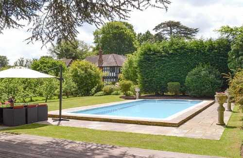 Ashford Cottage | 3 bedroom accommodation in Little Chart, near Ashford