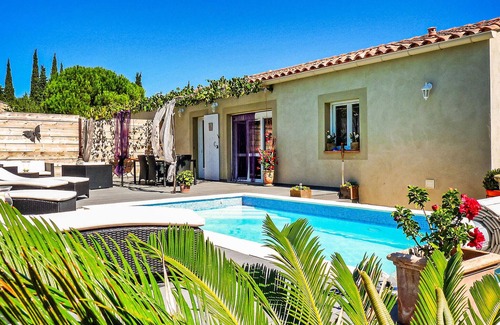 Tavel House | 3 bedroom accommodation in Tavel