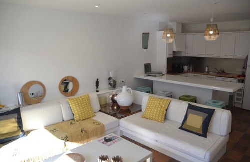 Cadaques Apartment | 3 Bedroom Apartment in CadaquÃ©s
