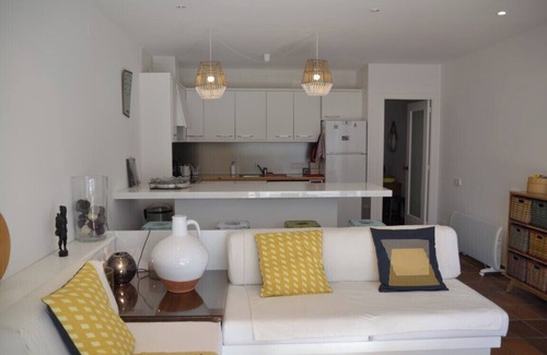 Cadaques Apartment | 3 Bedroom Apartment in CadaquÃ©s