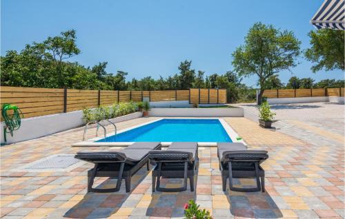 Donje Rastane House | 3 Bedroom Awesome Home In Donje Rastane